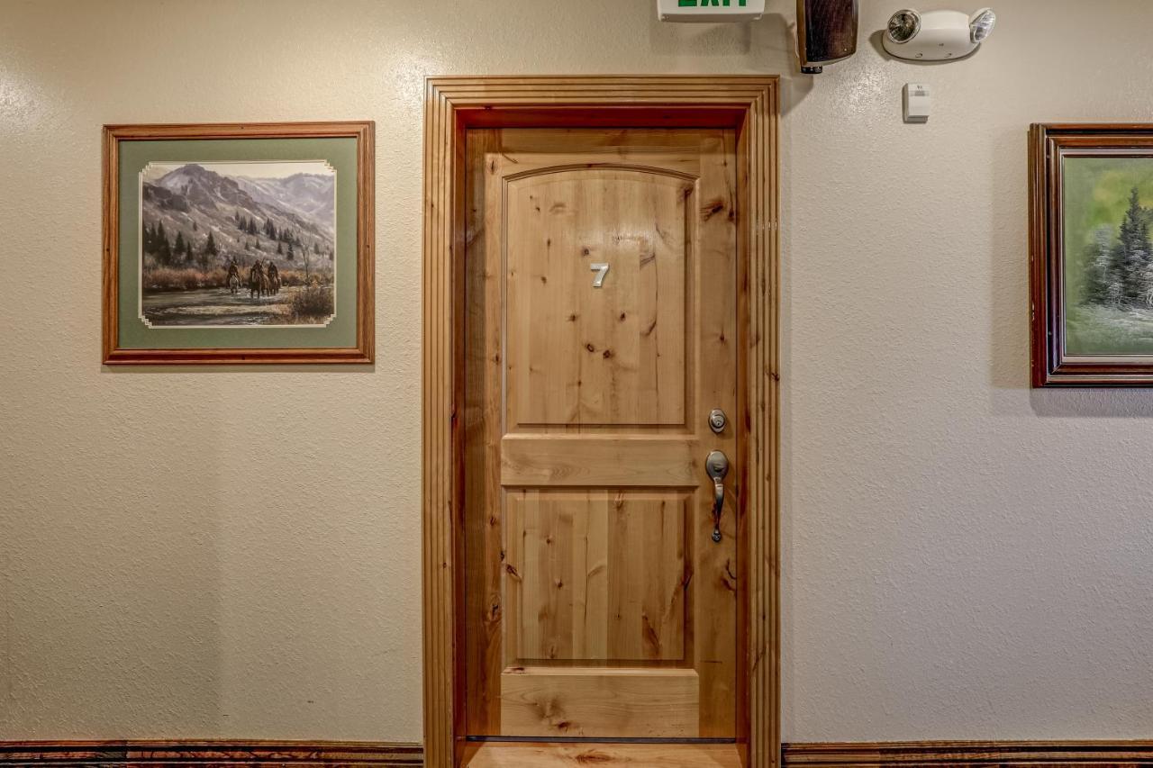 The Snuggle Inn Loa Exterior foto